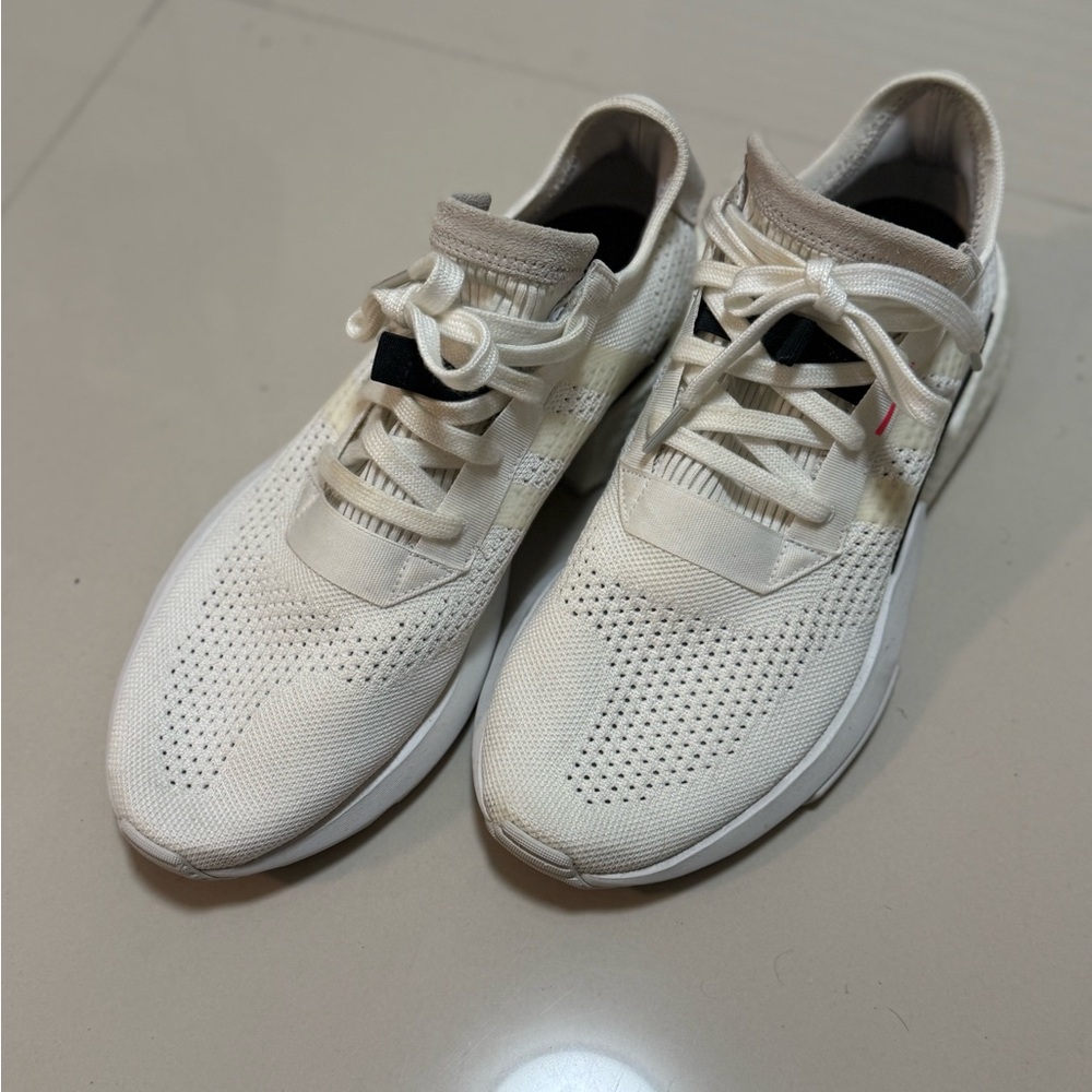 adidas Men's Off-White Sneakers